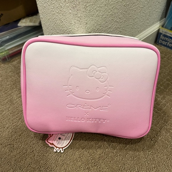 Hello Kitty waterproof cosmetics bag - Picture 3 of 4